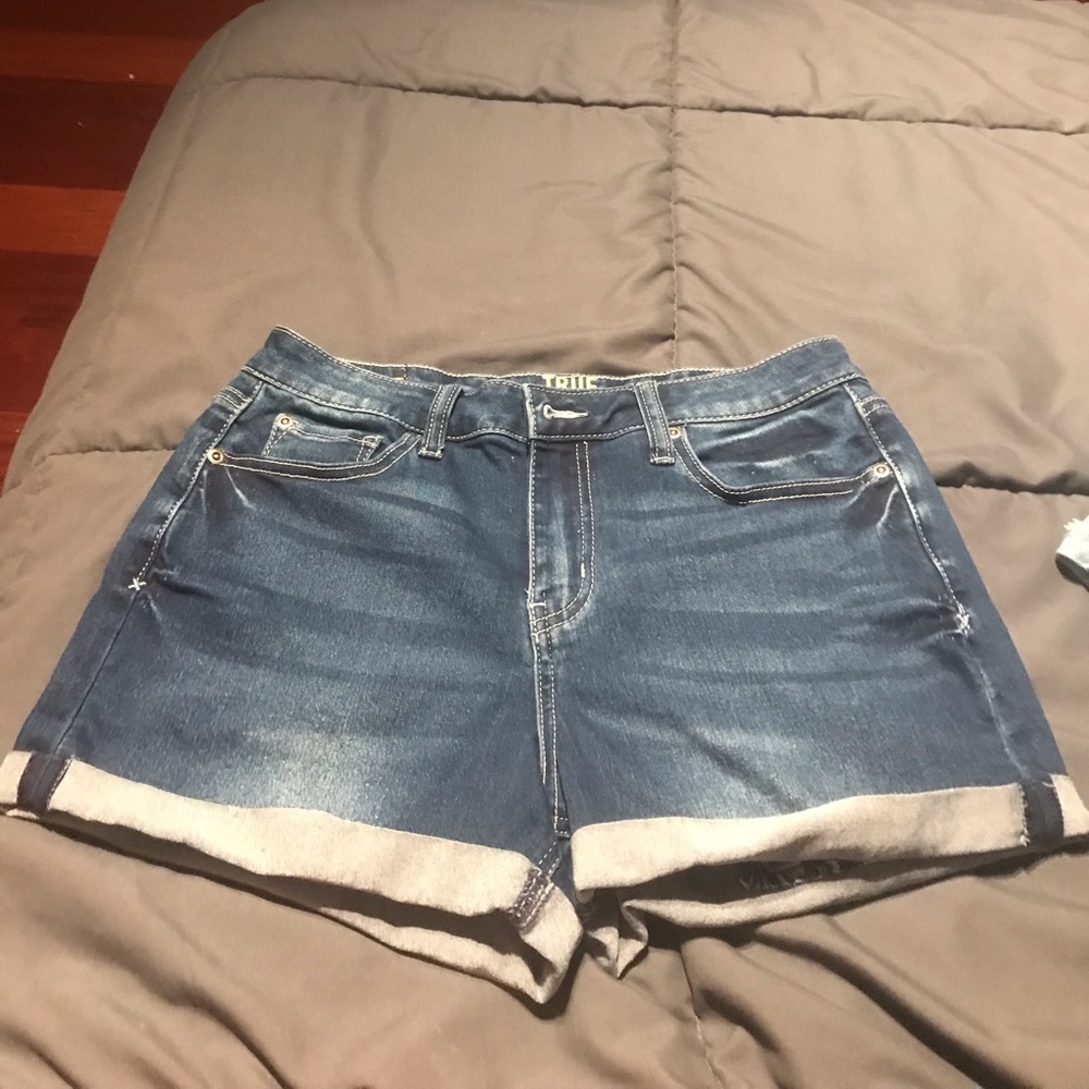 Women’s shorts